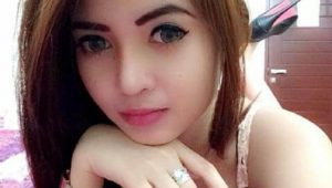 Cerita Sex Dengan Tante Erni